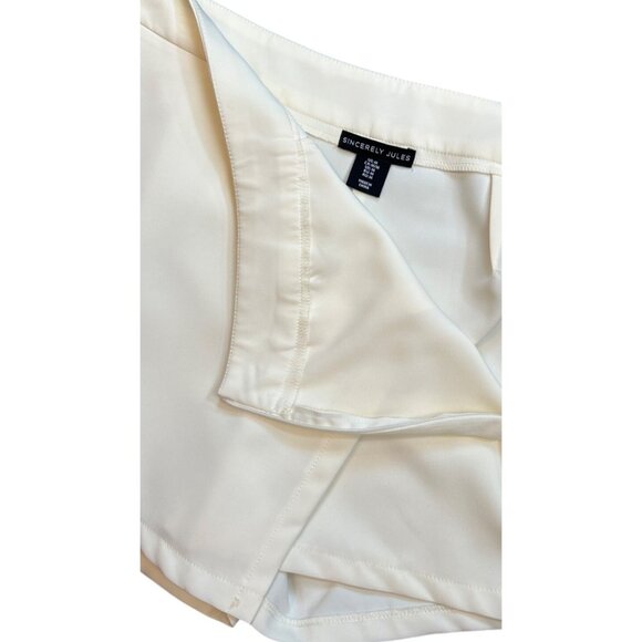 Sincerely Jules Womens Asymmetrical Skort in Cream Medium Coquette Balletcore - Picture 4 of 4